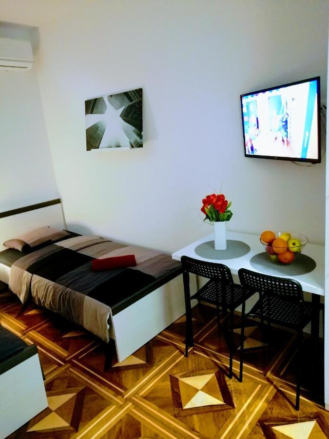 Zpula Center Studio Apartments Exterior foto